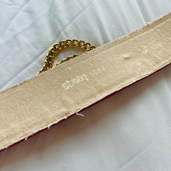 Vintage St. John Red Leather Chain Belt ✨ - Picture 6 of 7
